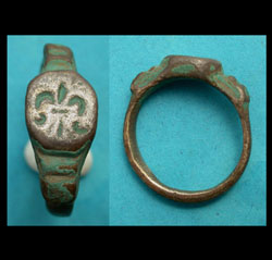 Ring, Medieval, Men's, Huge with 'Fleur-de-Lis' Intaglio, ca 16th-17th Cent